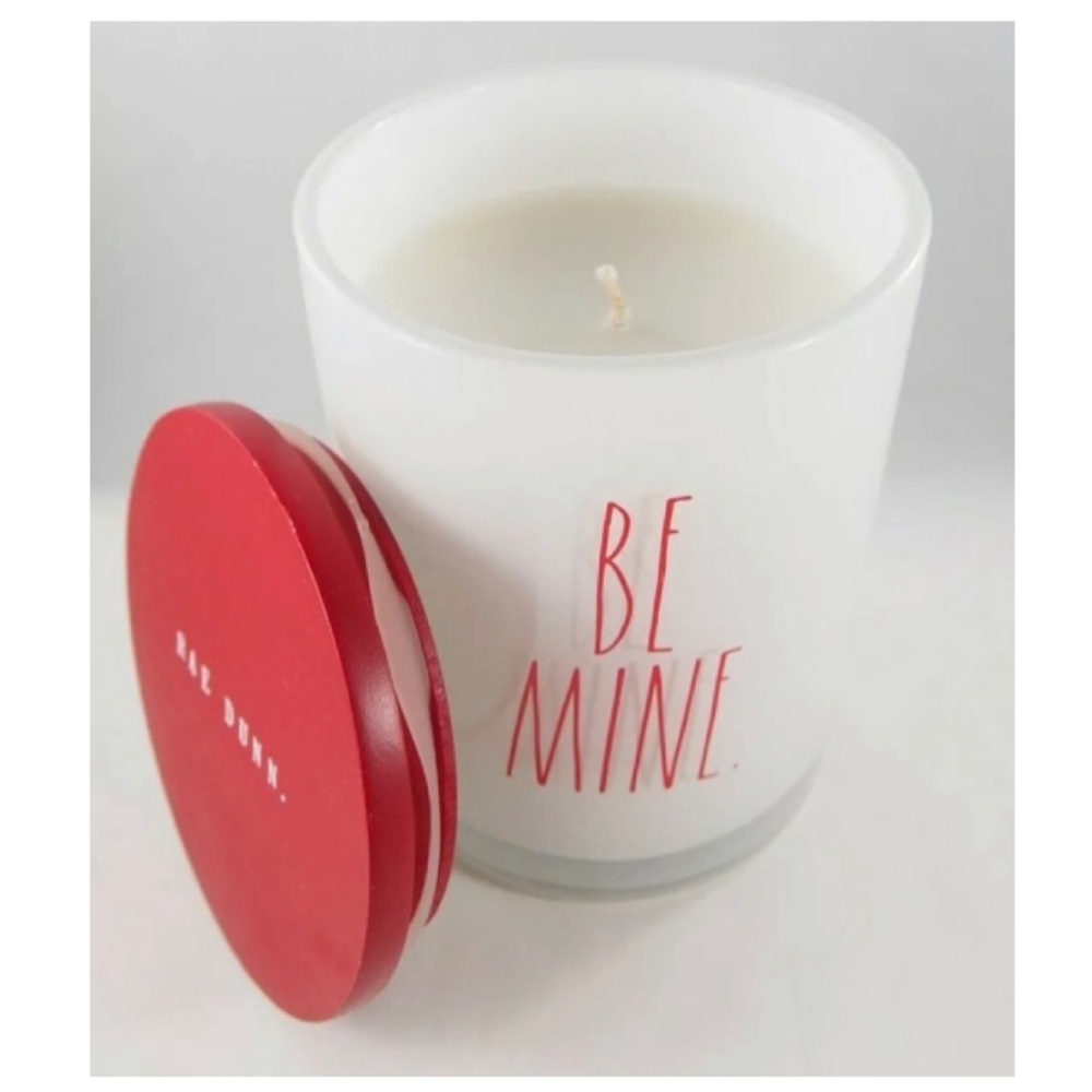 NEW Rae Dunn Be Mine Candle - Picture 2 of 4